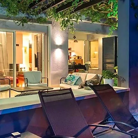 Beganovic With Private Heated Pool Ξενοδοχείο